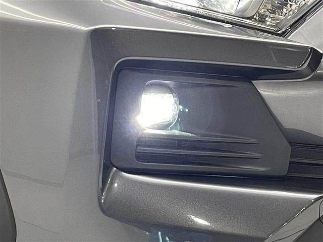 ＲＡＶ４ アドベンチャー　ワンオーナー　４ＷＤ　純正１０．５型ＤＡ　フルセグ　バックカメラ　衝突被害軽減システム　ＡＣＣ　ＡＨＢ　ＢＳＭ　ＥＴＣ　ＬＥＤヘッドランプ　ステアリング＆シートヒーター　エアシート　パワーシート（32枚目）