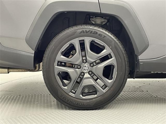 ＲＡＶ４ アドベンチャー　ワンオーナー　４ＷＤ　純正１０．５型ＤＡ　フルセグ　バックカメラ　衝突被害軽減システム　ＡＣＣ　ＡＨＢ　ＢＳＭ　ＥＴＣ　ＬＥＤヘッドランプ　ステアリング＆シートヒーター　エアシート　パワーシート（37枚目）