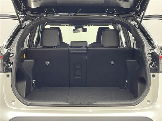 ヤリスクロス ハイブリッドＺ　ワンオーナー　純正ディスプレイオーディオ　バックカメラ　衝突被害軽減システム　ＡＣＣ　ＡＨＢ　ＢＳＭ　ＥＴＣ　ＬＥＤヘッドランプ　ステアリング＆シートヒーター　パワーシート　ヘッドライトレベライザー（27枚目）