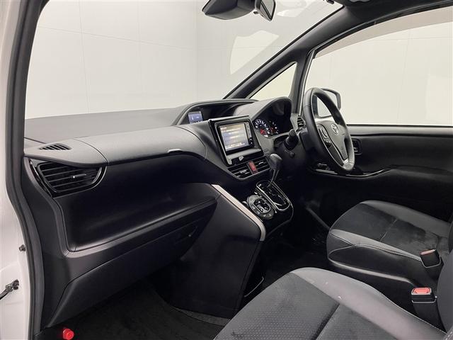 ヴォクシー ＺＳ　煌ＩＩＩ　ワンオーナー　純正オプションナビ　バックカメラ　衝突被害軽減システム　クルーズコントロール　ＥＴＣ　両側電動スライドドア　オートマチックハイビーム　ＬＥＤヘッドランプ　ハーフレザーシート（22枚目）