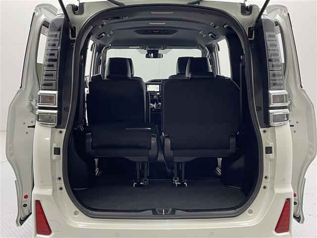 ヴォクシー ＺＳ　煌ＩＩＩ　ワンオーナー　純正オプションナビ　バックカメラ　衝突被害軽減システム　クルーズコントロール　ＥＴＣ　両側電動スライドドア　オートマチックハイビーム　ＬＥＤヘッドランプ　ハーフレザーシート（29枚目）