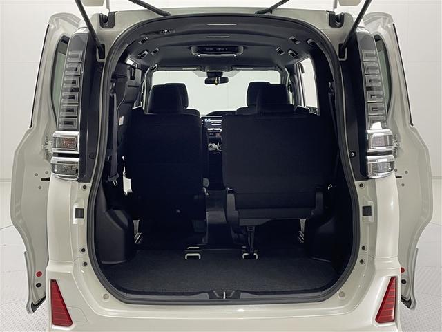 ヴォクシー ＺＳ　ワンオーナー　純正１０インチナビ　１１インチ後席モニター　バックカメラ　クルーズコントロール　オートマチックハイビーム　衝突被害軽減システム　ＥＴＣ　両側電動スライド　ＬＥＤヘッドランプ（28枚目）