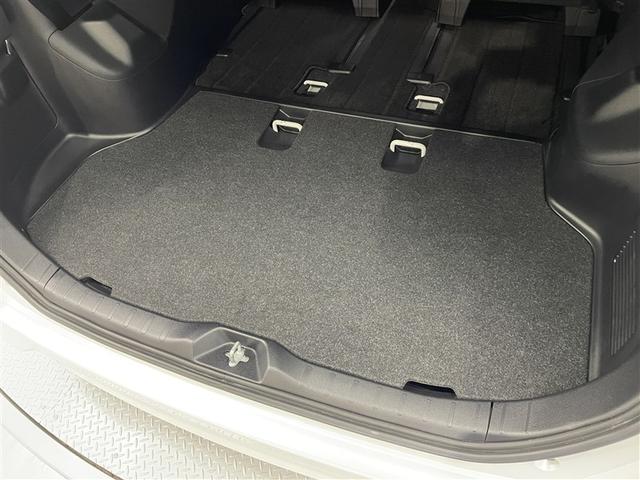 ヴォクシー ＺＳ　ワンオーナー　純正１０インチナビ　１１インチ後席モニター　バックカメラ　クルーズコントロール　オートマチックハイビーム　衝突被害軽減システム　ＥＴＣ　両側電動スライド　ＬＥＤヘッドランプ（29枚目）