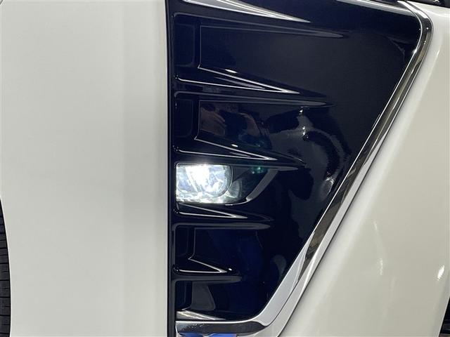 ヴォクシー ＺＳ　ワンオーナー　純正１０インチナビ　１１インチ後席モニター　バックカメラ　クルーズコントロール　オートマチックハイビーム　衝突被害軽減システム　ＥＴＣ　両側電動スライド　ＬＥＤヘッドランプ（33枚目）