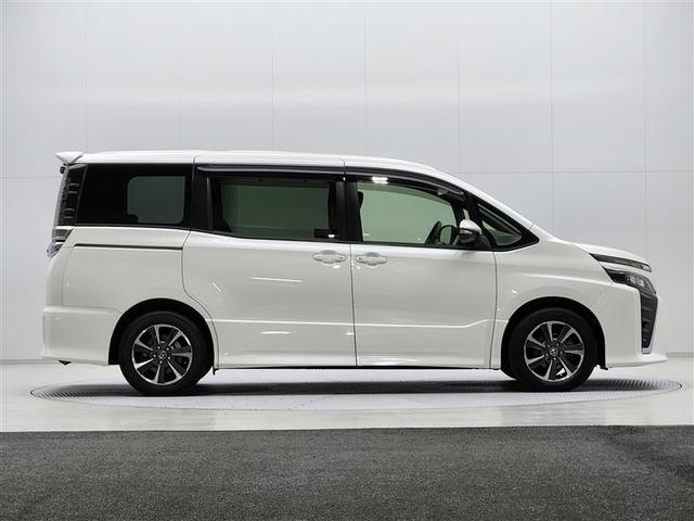 ヴォクシー ＺＳ　ワンオーナー　純正１０インチナビ　１１インチ後席モニター　バックカメラ　クルーズコントロール　オートマチックハイビーム　衝突被害軽減システム　ＥＴＣ　両側電動スライド　ＬＥＤヘッドランプ（34枚目）