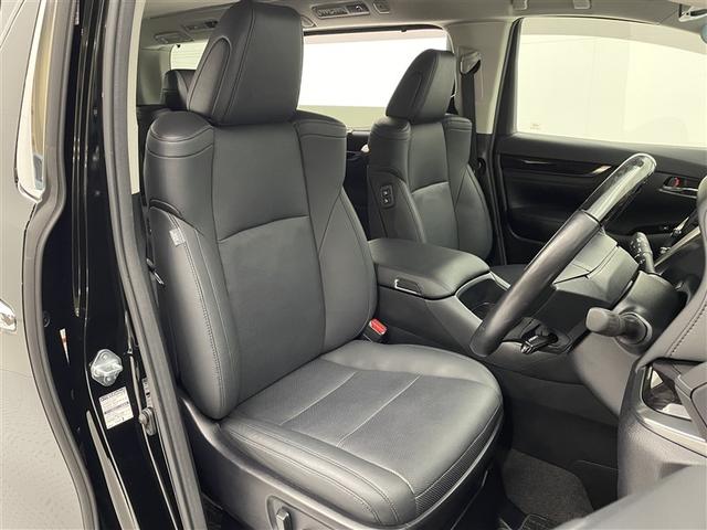 アルファード ２．５Ｓ　Ｃパッケージ　純正ＤＡ　ナビ機能あり　ＣＤ／ＤＶＤ可　純正後席モニター　バックカメラ　衝突被害軽減システム　ＡＣＣ　ＡＨＢ　ステアリング＆シートヒーター　エアーシート　ＥＴＣ　両側電動スライド　ＬＥＤヘッドランプ（18枚目）