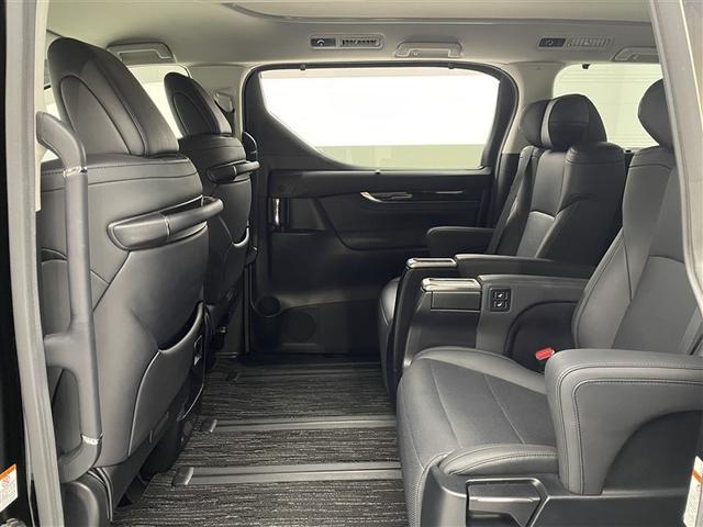 アルファード ２．５Ｓ　Ｃパッケージ　純正ＤＡ　ナビ機能あり　ＣＤ／ＤＶＤ可　純正後席モニター　バックカメラ　衝突被害軽減システム　ＡＣＣ　ＡＨＢ　ステアリング＆シートヒーター　エアーシート　ＥＴＣ　両側電動スライド　ＬＥＤヘッドランプ（28枚目）