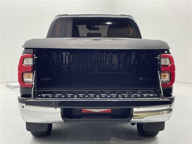 ハイラックス Z ワンオーナー 4WD 純正メモリーナビ バックカメラ 衝突被害軽減システム TRDハードカバー レーダークルーズコントロール ETC LEDヘッドランプ アイドリングストップ コーナーセンサー(28枚目)