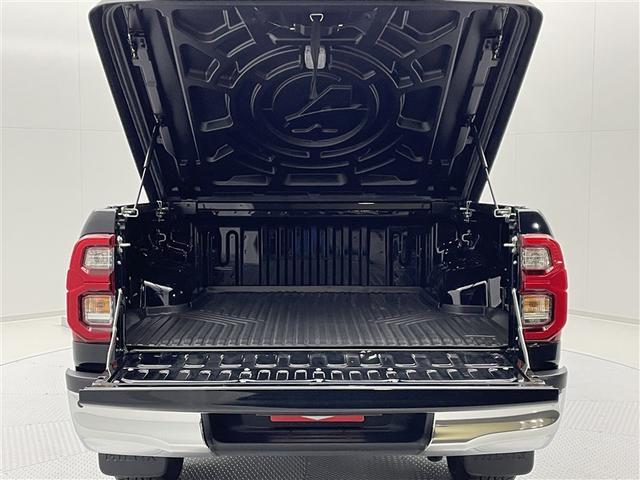 ハイラックス Z ワンオーナー 4WD 純正メモリーナビ バックカメラ 衝突被害軽減システム TRDハードカバー レーダークルーズコントロール ETC LEDヘッドランプ アイドリングストップ コーナーセンサー(29枚目)