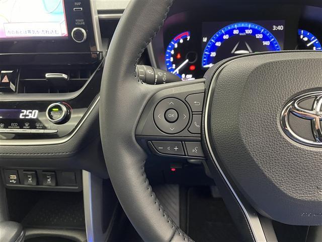 カローラクロス ハイブリッド　Ｚ　ワンオーナー　モデリスタフルエアロ　パノラマルーフ　純正９型ＤＡ　ナビ機能有　全方位カメラ　衝突被害軽減システム　ＡＣＣ　ＡＨＢ　ＢＳＭ　ＥＴＣ　ＬＥＤヘッドランプ　パワーバックドア　トヨタエンブレム（9枚目）