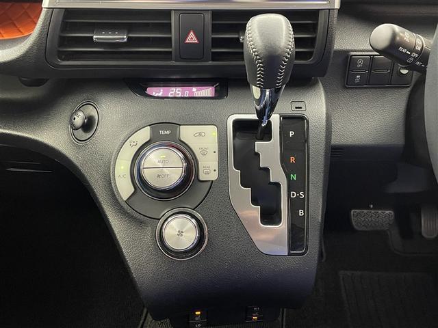 シエンタ Ｇ　ワンオーナー　純正メモリーナビ　バックカメラ　衝突被害軽減システム　オートマチックハイビーム　ＥＴＣ　両側電動スライド　ＬＥＤヘッドランプ　シートヒーター　シートリフター　レーンディパーチャーアラート（14枚目）