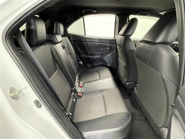 ヤリスクロス ハイブリッドＺ　ワンオーナー　純正ＤＡ　ナビ機能　ＣＤ／ＤＶＤ　全方位カメラ　衝突被害軽減システム　オートマチックハイビーム　アダプティブクルーズコントロール　ＬＥＤヘッドランプ　ステアリング＆シートヒーター（21枚目）