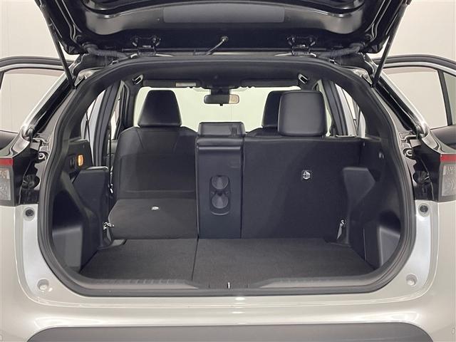 ヤリスクロス ハイブリッドＺ　ワンオーナー　純正ＤＡ　ナビ機能　ＣＤ／ＤＶＤ　全方位カメラ　衝突被害軽減システム　オートマチックハイビーム　アダプティブクルーズコントロール　ＬＥＤヘッドランプ　ステアリング＆シートヒーター（30枚目）