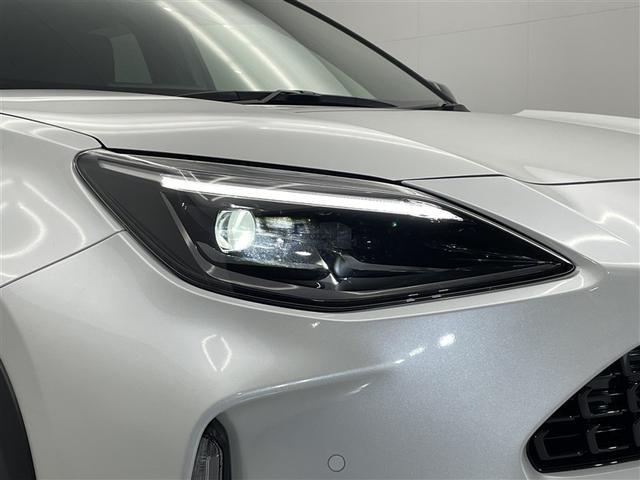 ヤリスクロス ハイブリッドＺ　ワンオーナー　純正ＤＡ　ナビ機能　ＣＤ／ＤＶＤ　全方位カメラ　衝突被害軽減システム　オートマチックハイビーム　アダプティブクルーズコントロール　ＬＥＤヘッドランプ　ステアリング＆シートヒーター（33枚目）