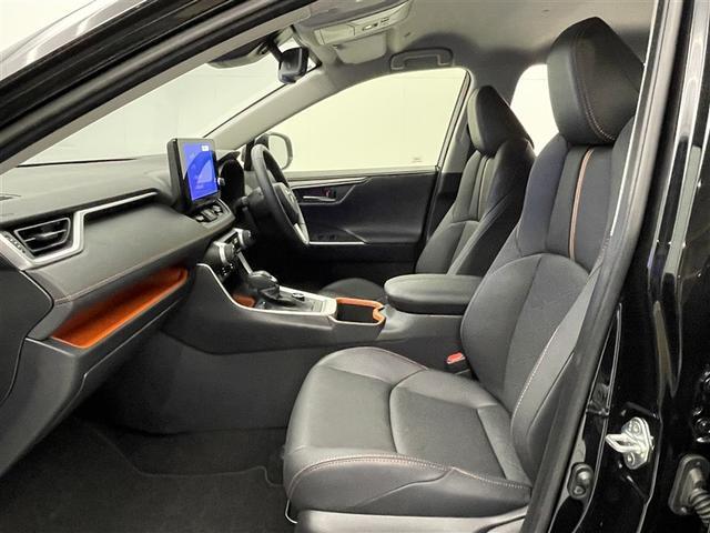 ＲＡＶ４ ハイブリッドアドベンチャー　ワンオーナー　４ＷＤ　純正１０型ＤＡ　全方位カメラ　衝突被害軽減システム　ＡＣＣ　ＡＨＢ　ＢＳＭ　ＥＴＣ　ＬＥＤヘッドランプ　ステアリング＆シートヒーター　エアーシート　パワーシート（25枚目）
