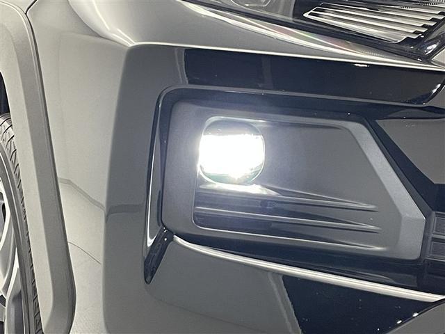 ＲＡＶ４ ハイブリッドアドベンチャー　ワンオーナー　４ＷＤ　純正１０型ＤＡ　全方位カメラ　衝突被害軽減システム　ＡＣＣ　ＡＨＢ　ＢＳＭ　ＥＴＣ　ＬＥＤヘッドランプ　ステアリング＆シートヒーター　エアーシート　パワーシート（34枚目）