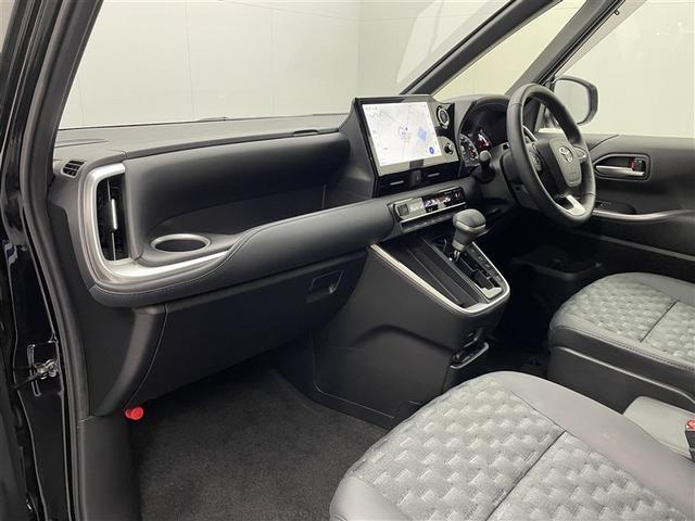 ヴォクシー Ｓ－Ｚ　ワンオーナー　純正１０．５型ＤＡ　ナビ機能付　ＣＤ／ＤＶＤ　バックカメラ　衝突被害軽減システム　ＡＣＣ　ＡＨＢ　ＨＵＤ　ＢＳＭ　快適利便ＰＫＧ　電子ミラー　両側電動スライド　プロジェクター式ライト（27枚目）