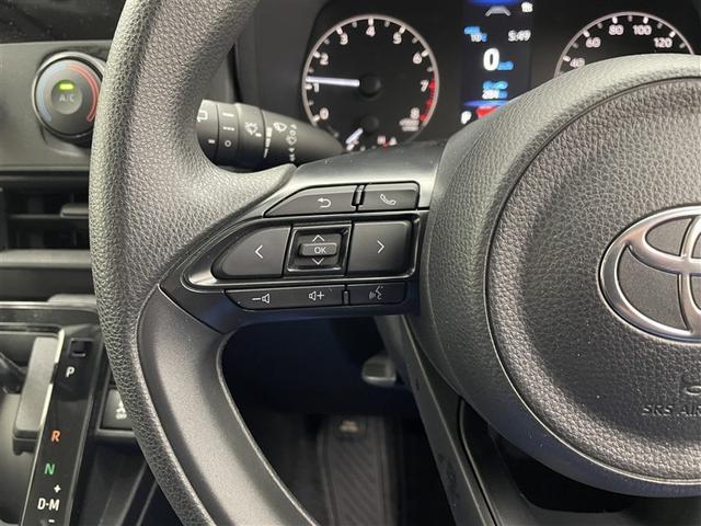 シエンタ Ｘ　ワンオーナー　衝突被害軽減システム　アダプティブクルーズコントロール　オートマチックハイビーム　電動スライドドア　ＬＥＤヘッドランプ　ヘッドライトレベライザー　クリアランスソナー　ドアバイザー（9枚目）