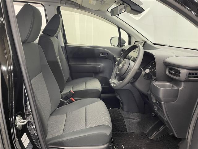 シエンタ Ｘ　ワンオーナー　衝突被害軽減システム　アダプティブクルーズコントロール　オートマチックハイビーム　電動スライドドア　ＬＥＤヘッドランプ　ヘッドライトレベライザー　クリアランスソナー　ドアバイザー（16枚目）