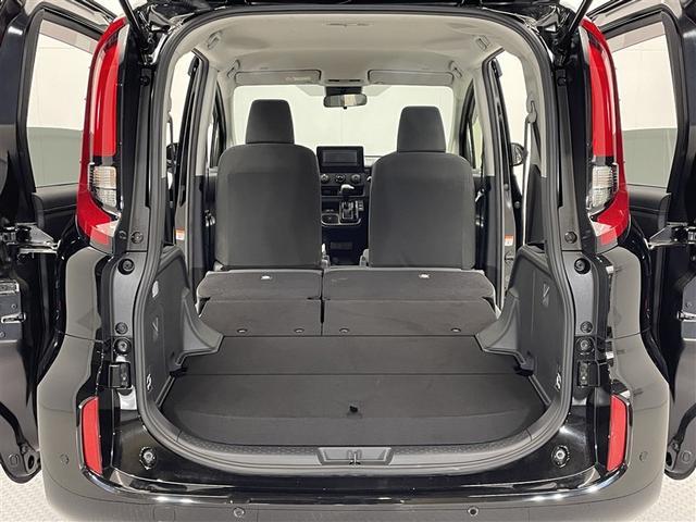 シエンタ Ｘ　ワンオーナー　衝突被害軽減システム　アダプティブクルーズコントロール　オートマチックハイビーム　電動スライドドア　ＬＥＤヘッドランプ　ヘッドライトレベライザー　クリアランスソナー　ドアバイザー（30枚目）