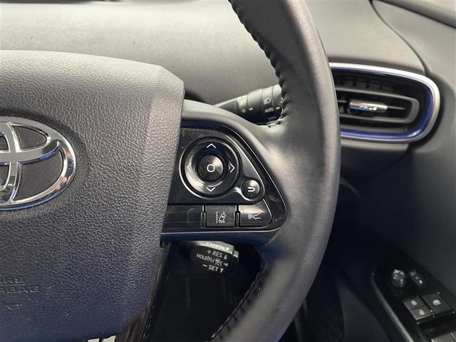 プリウス Ａツーリングセレクション　ワンオーナー　メーカーナビ　バックカメラ　衝突被害軽減システム　ＡＨＢ　ＡＣＣ　ＢＳＭ　ヘッドアップディスプレイ　ＥＴＣ　ＬＥＤヘッドランプ　アドバンスドパーク　シートヒーター　クリアランスソナー（10枚目）