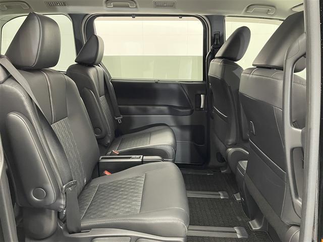 ノア ハイブリッドＺ　ワンオーナー　純正ディスプレイオーディオ　バックカメラ　衝突被害軽減システム　ＡＣＣ　ＡＨＢ　ＥＴＣ　両側電動スライド　ＬＥＤヘッドランプ　ヘッドライトレベライザー　シートヒーター　ハーフレザーシート（22枚目）