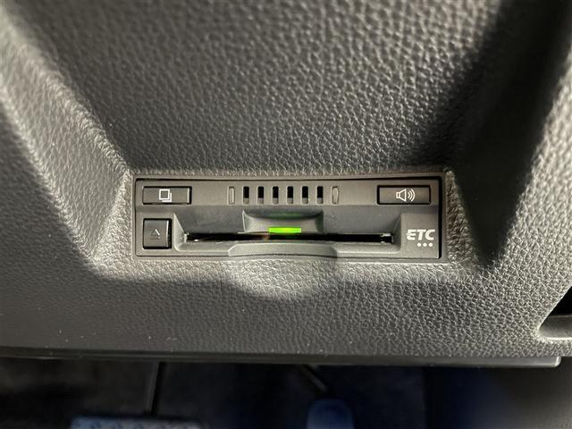 ヤリスクロス Ｚ　ワンオーナー　純正ディスプレイオーディオ　全方位カメラ　衝突被害軽減システム　ＡＨＢ　ＡＣＣ　ＢＳＭ　ＥＴＣ　ＬＥＤヘッドランプ　ヘッドライトレベライザー　シートヒーター　パワーシート（18枚目）