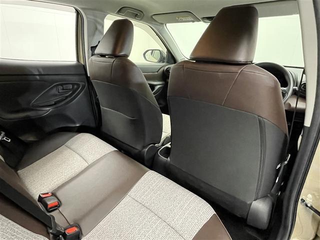 ヤリスクロス Ｚ　ワンオーナー　純正ディスプレイオーディオ　全方位カメラ　衝突被害軽減システム　ＡＨＢ　ＡＣＣ　ＢＳＭ　ＥＴＣ　ＬＥＤヘッドランプ　ヘッドライトレベライザー　シートヒーター　パワーシート（22枚目）