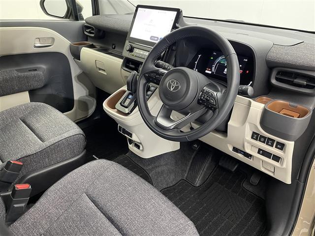 シエンタ ハイブリッドＺ　ワンオーナー　純正１０．５型ＤＡ　ナビ機能有　全方位カメラ　衝突被害軽減システム　ＡＣＣ　ＡＨＢ　ＢＳＭ　ＥＴＣ　純正ドラレコ　両側電動スライド　ＬＥＤヘッドランプ　サーキュレーター（18枚目）