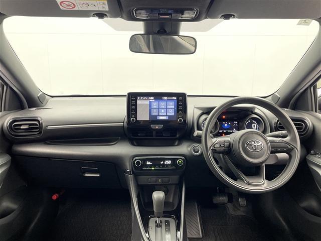 ヤリス Ｇ　試乗車　ワンオーナー　純正ＤＡ　ナビ機能有　全方位カメラ　衝突被害軽減システム　オートマチックハイビーム　ブラインドスポットモニター　ＥＴＣ　クリアランスソナー　レーンディパーチャーアラート　ＲＣＴＡ（6枚目）