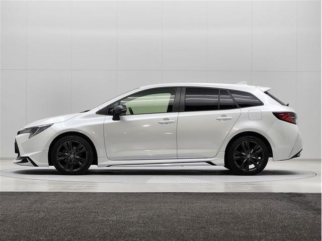 カローラツーリング ハイブリッド　ダブルバイビー　ワンオーナー　モデリスタエアロ　純正ＤＡ　バックカメラ　衝突被害軽減システム　ＡＣＣ　ＡＨＢ　ＢＳＭ　ＥＴＣ　ＬＥＤヘッドランプ　ステアリング＆シートヒーター　ハーフレザーシート　シートリフター（4枚目）