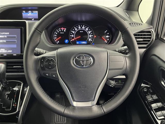 ヴォクシー ＺＳ　煌　ワンオーナー　純正９型ナビ　バックカメラ　衝突被害軽減システム　オートマチックハイビーム　クルーズコントロール　ＥＴＣ　両側電動スライド　ＬＥＤヘッドランプ　シートリフター　純正ロールカーテン（9枚目）