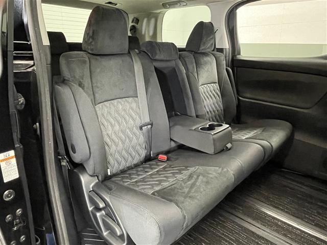 ヴェルファイア ２．５Ｚ　ワンオーナー　サンルーフ　アルパイン１１型ナビ＆１２．８型後席モニター　バックカメラ　衝突被害軽減システム　ＡＨＢ　ＡＣＣ　ＥＴＣ　純正ドラレコ　両側電動スライド　ＬＥＤランプ　デジタルインナーミラー（24枚目）