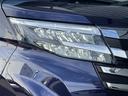LEDヘッドライトです。デザイン性がよくとても明るいので、夜間の走行や悪天候でも安心です。しかも長寿命!