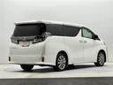 中古車店舗は県内に2店舗、新車店舗は10店舗で展開しております。
