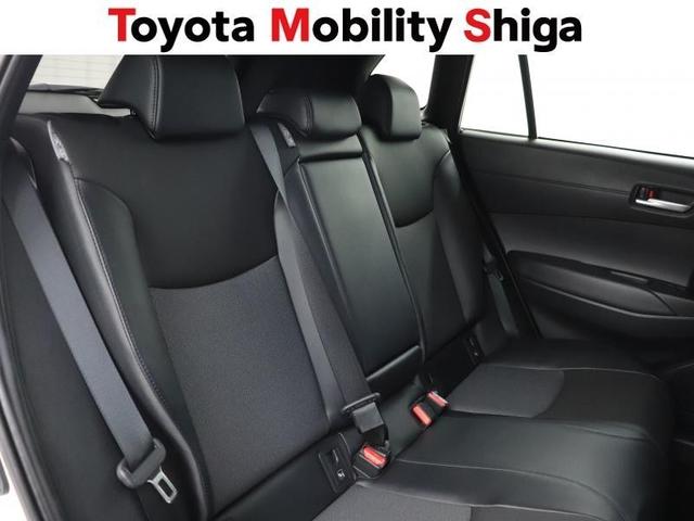 カローラクロス ハイブリッド　Ｚ　サンルーフ　フルセグ　メモリーナビ　ミュージックプレイヤー接続可　バックカメラ　衝突被害軽減システム　ＥＴＣ　ドラレコ　ＬＥＤヘッドランプ　ワンオーナー（13枚目）