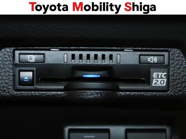 カローラクロス ハイブリッド　Ｚ　サンルーフ　フルセグ　メモリーナビ　ミュージックプレイヤー接続可　バックカメラ　衝突被害軽減システム　ＥＴＣ　ドラレコ　ＬＥＤヘッドランプ　ワンオーナー（23枚目）