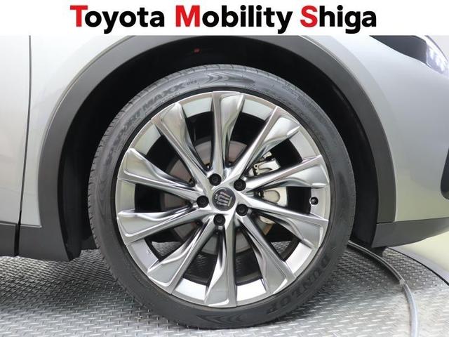 クラウンクロスオーバー Ｇアドバンスド・レザーパッケージ　革シート　４ＷＤ　フルセグ　ミュージックプレイヤー接続可　バックカメラ　衝突被害軽減システム　ＥＴＣ　ドラレコ　ＬＥＤヘッドランプ　ワンオーナー（14枚目）