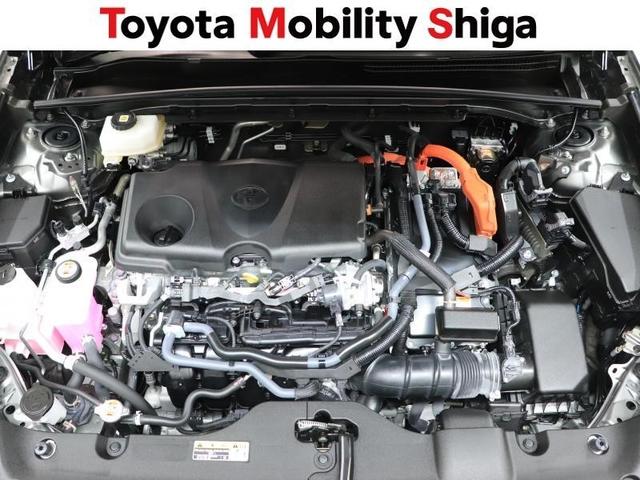 クラウンクロスオーバー Ｇアドバンスド・レザーパッケージ　革シート　４ＷＤ　フルセグ　ミュージックプレイヤー接続可　バックカメラ　衝突被害軽減システム　ＥＴＣ　ドラレコ　ＬＥＤヘッドランプ　ワンオーナー（15枚目）