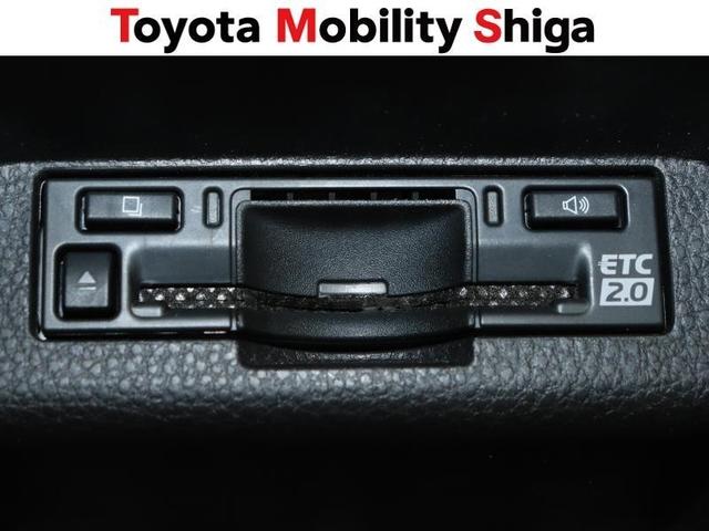 クラウンクロスオーバー Ｇアドバンスド・レザーパッケージ　革シート　４ＷＤ　フルセグ　ミュージックプレイヤー接続可　バックカメラ　衝突被害軽減システム　ＥＴＣ　ドラレコ　ＬＥＤヘッドランプ　ワンオーナー（23枚目）