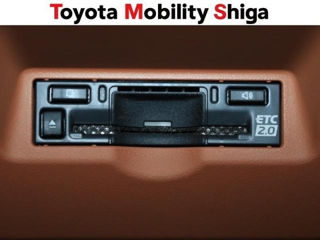 ヴェルファイア Ｚ　プレミア　革シート　サンルーフ　フルセグ　メモリーナビ　ミュージックプレイヤー接続可　後席モニター　バックカメラ　衝突被害軽減システム　ＥＴＣ　両側電動スライド　ＬＥＤヘッドランプ　乗車定員７人　３列シート（30枚目）