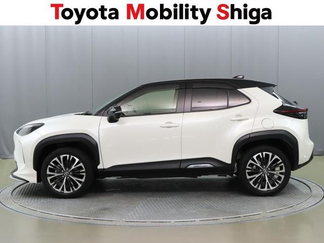 ヤリスクロス ハイブリッドＺ　フルセグ　メモリーナビ　ミュージックプレイヤー接続可　バックカメラ　衝突被害軽減システム　ＥＴＣ　ドラレコ　ＬＥＤヘッドランプ　ワンオーナー（2枚目）
