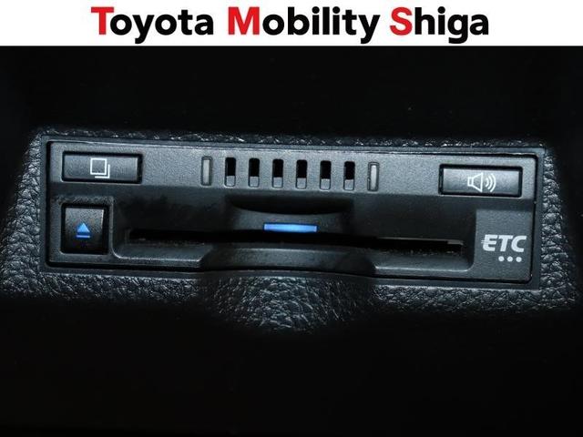 ヤリスクロス ハイブリッドＺ　メモリーナビ　ミュージックプレイヤー接続可　バックカメラ　衝突被害軽減システム　ＥＴＣ　ＬＥＤヘッドランプ　ワンオーナー（24枚目）