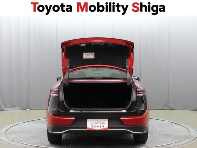 クラウンクロスオーバー RSアドバンスド 革シート 4WD フルセグ メモリーナビ ミュージックプレイヤー接続可 バックカメラ 衝突被害軽減システム ETC LEDヘッドランプ ワンオーナー(10枚目)