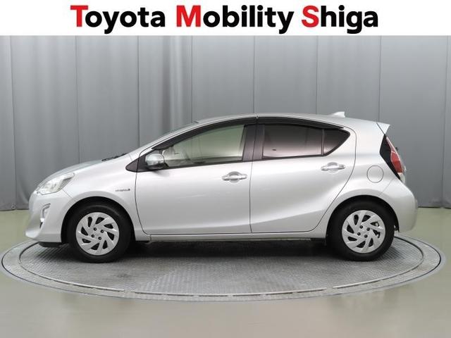 見えないところまで美しく。室内からエンジンル−ムまで徹底的に洗浄。「まるまるクリ−ン」実施済み！