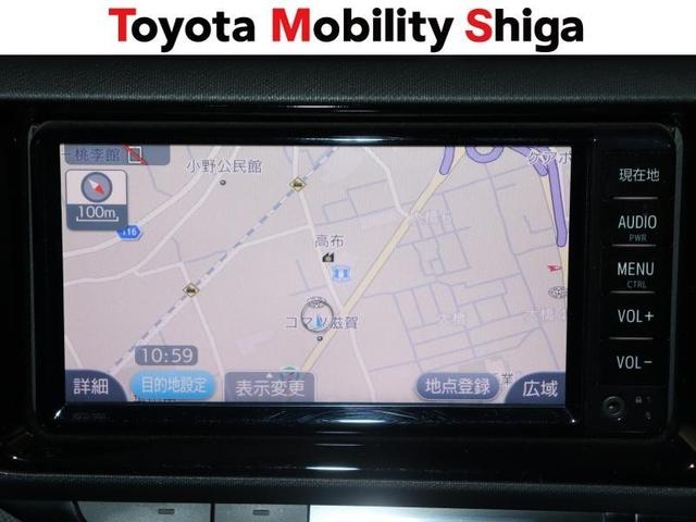 トヨタ純正ＳＤナビゲ−ション装着車です。初めての土地など土地勘が無くても安心してドライブできますね！