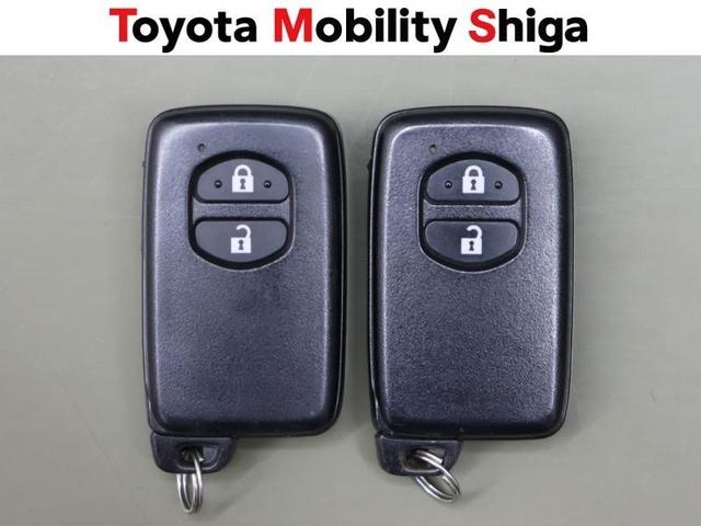 プリウス Sツーリングセレクション・G’s フルセグ メモリーナビ DVD再生 ミュージックプレイヤー接続可 バックカメラ ETC ドラレコ HIDヘッドライト(21枚目)