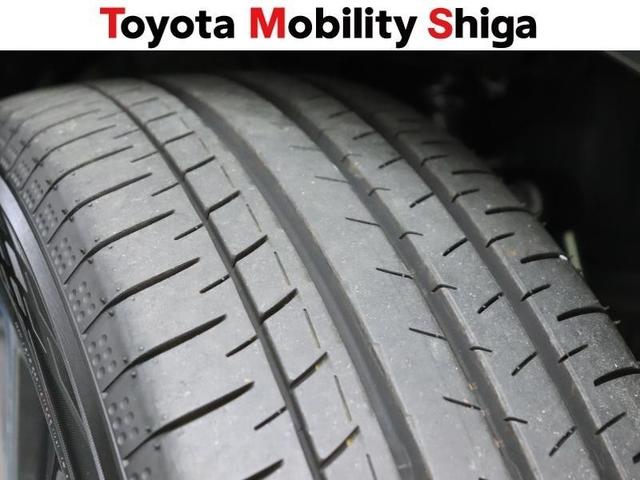 プリウス Ｚ　フルセグ　メモリーナビ　ミュージックプレイヤー接続可　バックカメラ　衝突被害軽減システム　ＥＴＣ　ドラレコ　ＬＥＤヘッドランプ　ワンオーナー（16枚目）