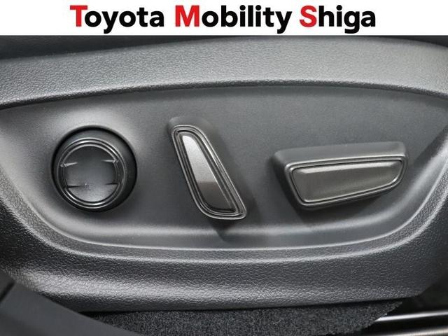 プリウス Ｚ　フルセグ　メモリーナビ　ミュージックプレイヤー接続可　バックカメラ　衝突被害軽減システム　ＥＴＣ　ドラレコ　ＬＥＤヘッドランプ　ワンオーナー（19枚目）