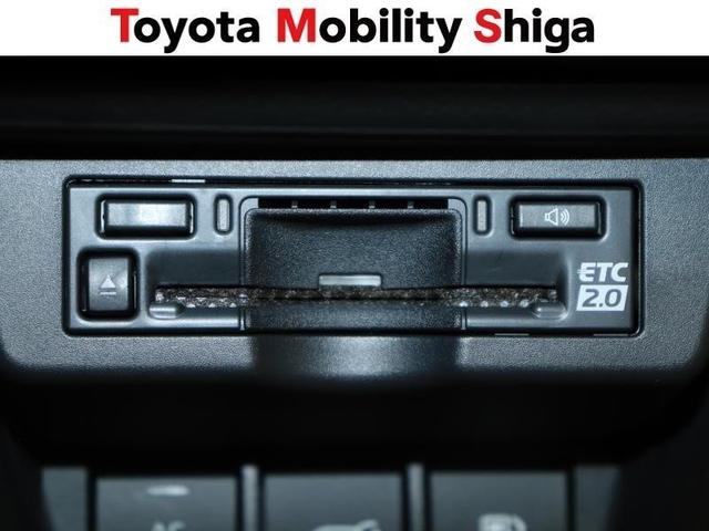 プリウス Ｚ　フルセグ　メモリーナビ　ミュージックプレイヤー接続可　バックカメラ　衝突被害軽減システム　ＥＴＣ　ドラレコ　ＬＥＤヘッドランプ　ワンオーナー（22枚目）